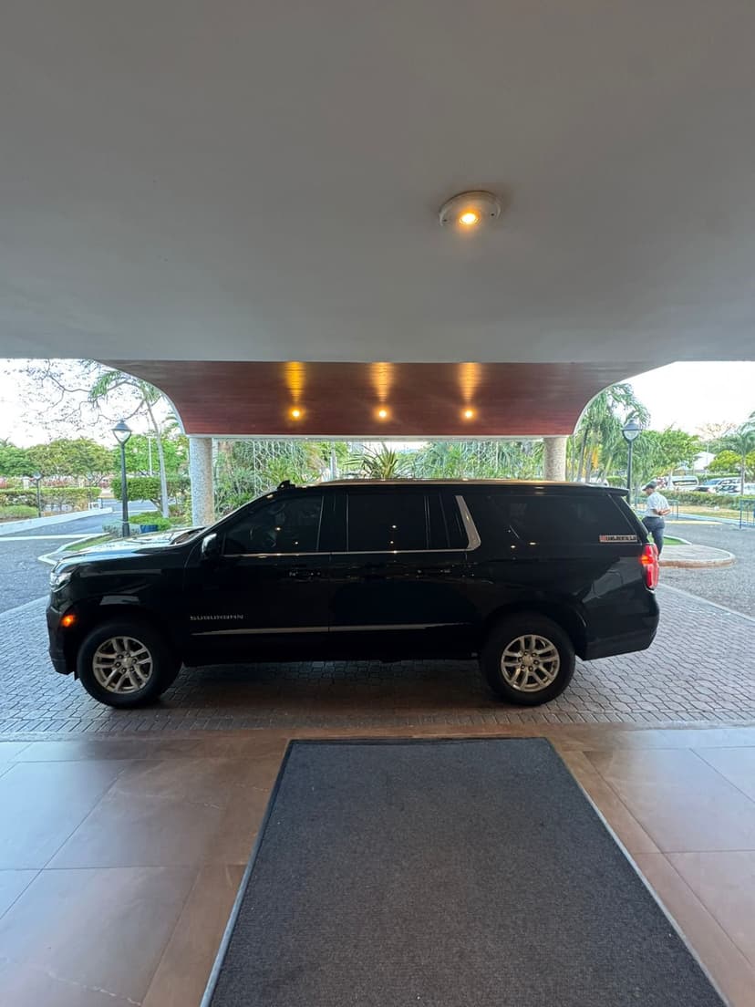 Chevy Suburban Detail